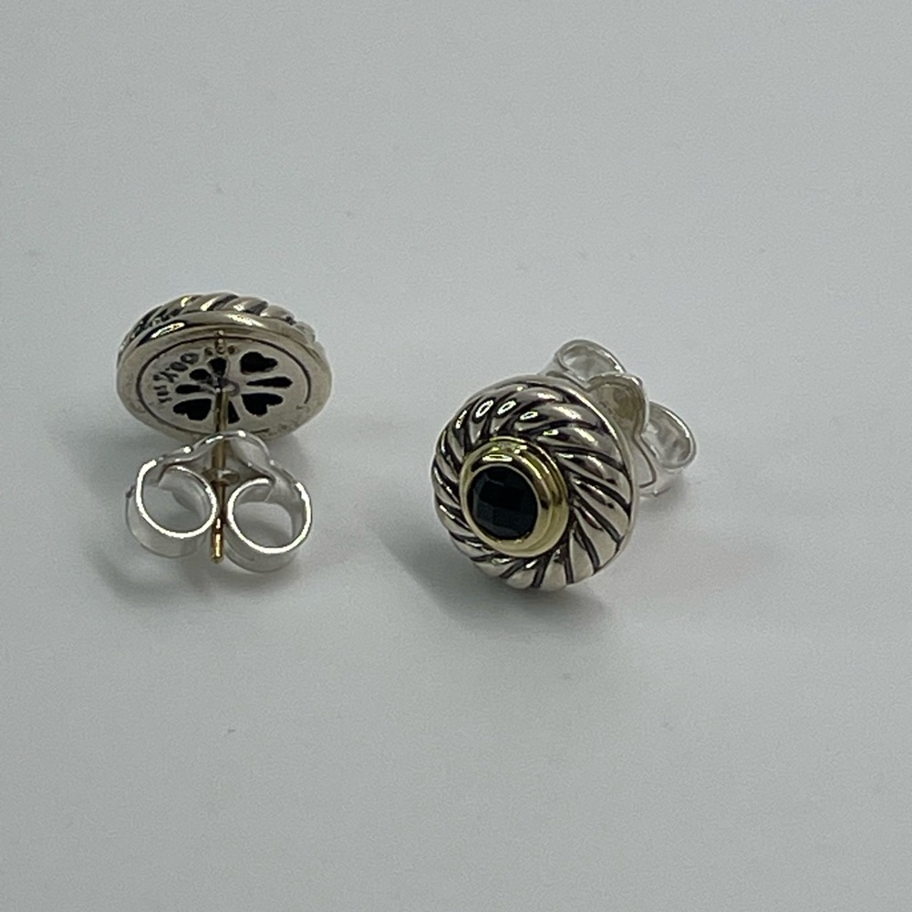 David Yurman Cookie Cutter Earrings with Black Onyx & 14k Gold - Picture 8 of 14